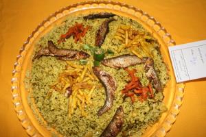درچهارمين روز جشنواره طبخ ماهي در شهرستان آمل شهروندان با 70 نوع غذا در مسابقه طبخ شركت كردند