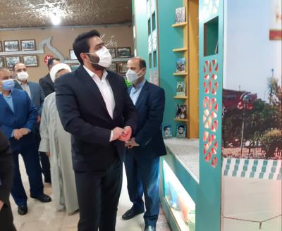 بازدید مدیرکل شیلات مازندران از نمایشگاه حفظ و نشر ارزش‌های  دفاع مقدس   