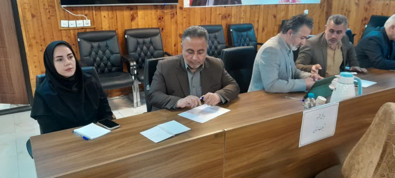 برگزاری جلسه ملاقات مردمی ( ملاقات چهره به چهره )  با هدف تکریم ارباب رجوع در استانداری غرب استان