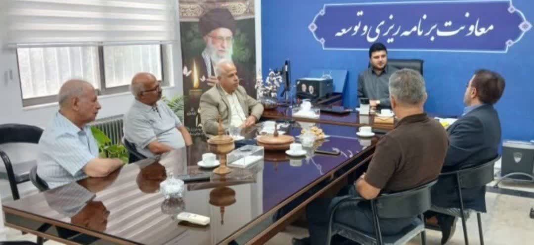 پای میز تولید؛ مشکلات پرورشدهندگان ماهیان سردآبی آمل بررسی شد